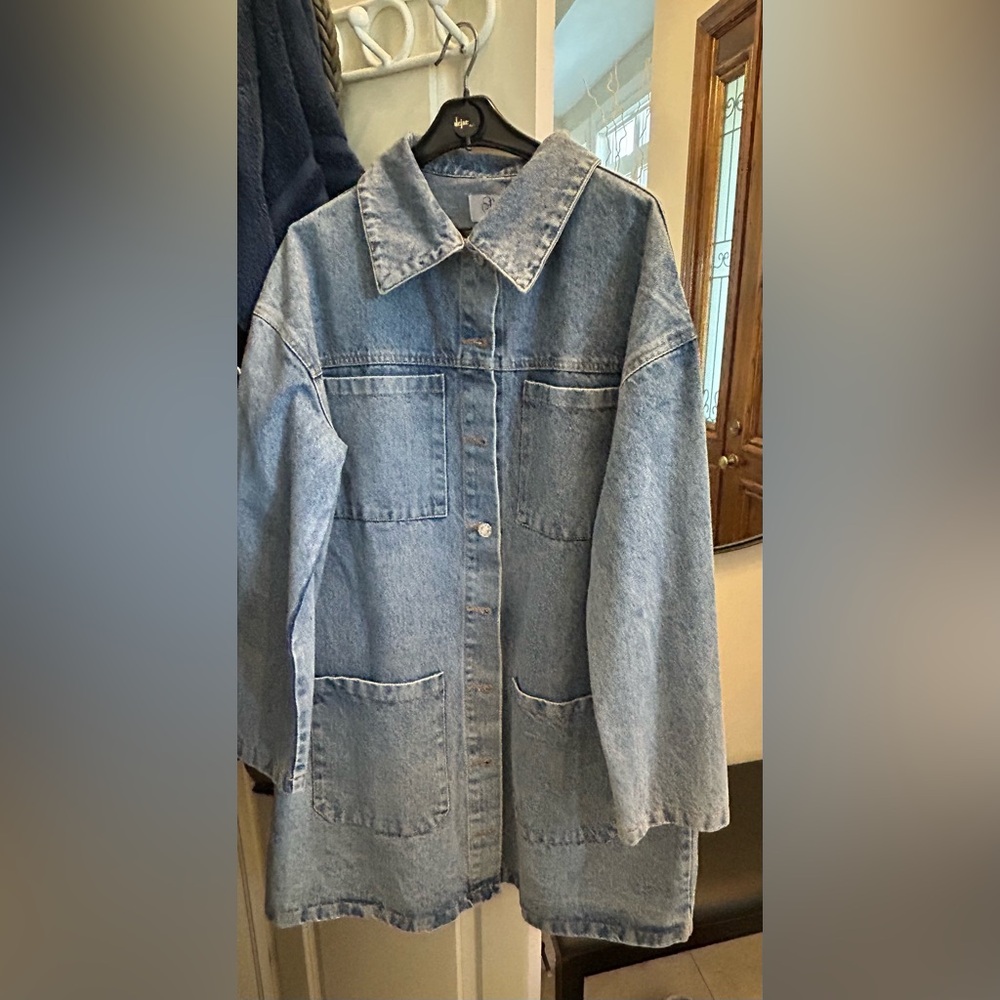 Women’s Jean Jacket Never worn